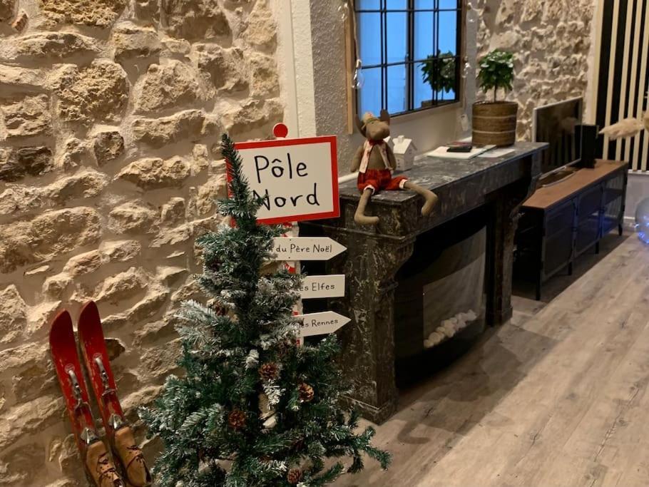 Bienvenue A L'Appart' De Louis ! Dole Esterno foto